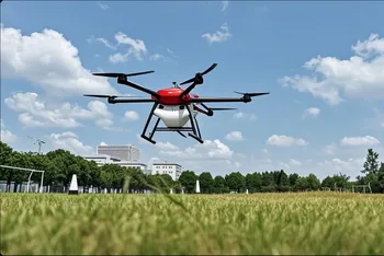 首届低空经济创业者年会杭州启幕,300多位创业者参与