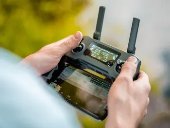 民用无人机运营合格证核发首次被纳入负面清单；美团无人机拿下首张OC证 | 本周速递