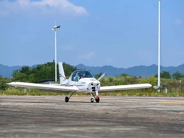 重庆低空经济：从“飞起来”到“飞得稳”的加速密码 | 圆象观察